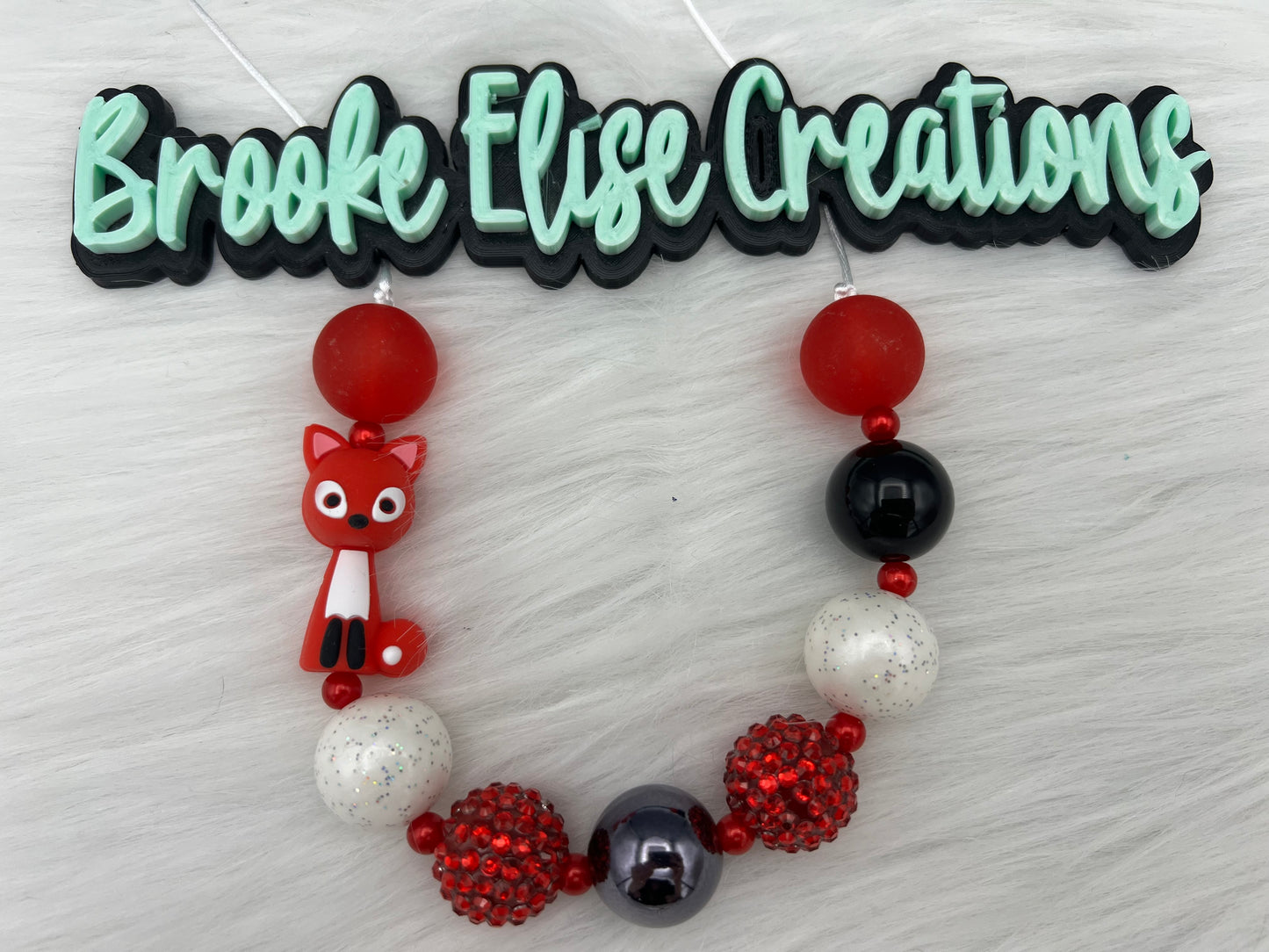 Fox bubblegum necklace